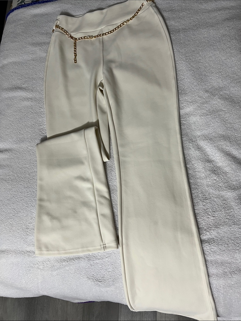 Cream High-Waist Wide-Leg Pants with Chain Detail